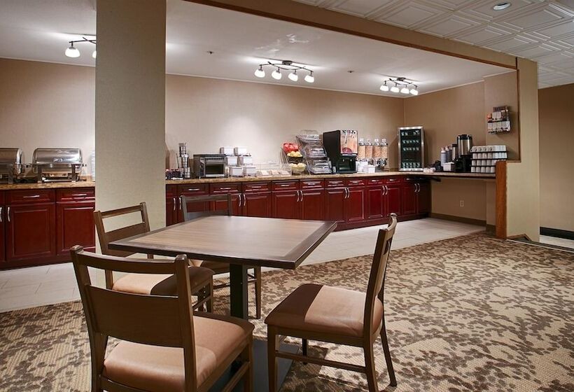 فندق Best Western Terrace Inn