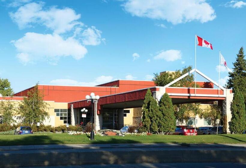 בית מלון כפרי Canad Inns Destination Centre Garden City