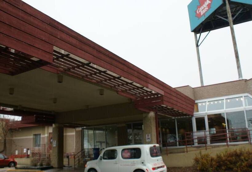 فندق Canad Inns Destination Centre Windsor Park