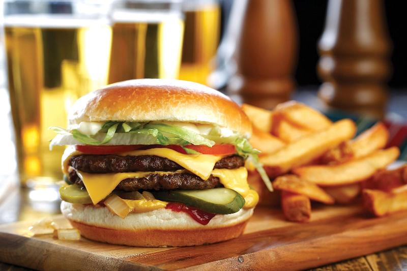 فندق Canad Inns Destination Centre Windsor Park