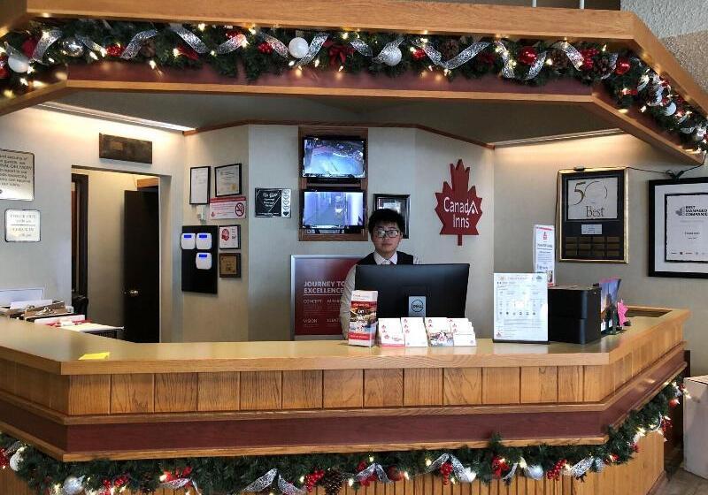 فندق Canad Inns Destination Centre Windsor Park
