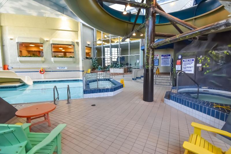 فندق Canad Inns Destination Centre Windsor Park
