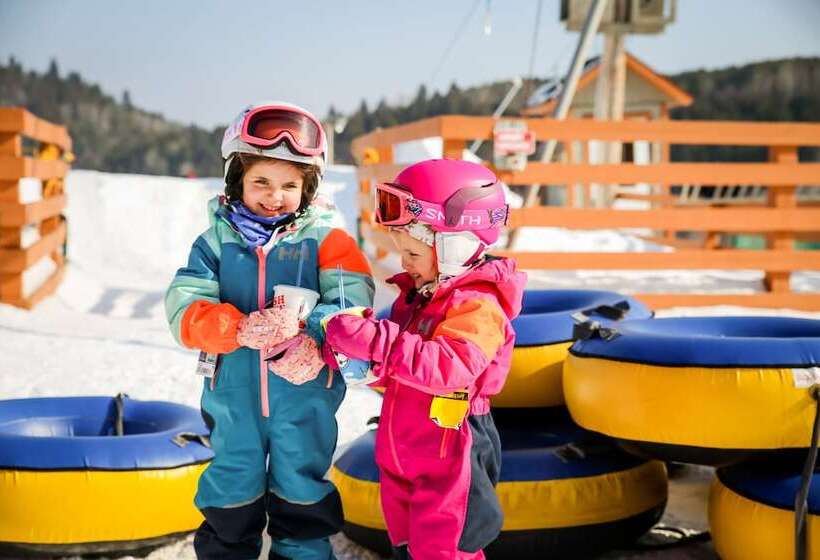 בית מלון כפרי Ax