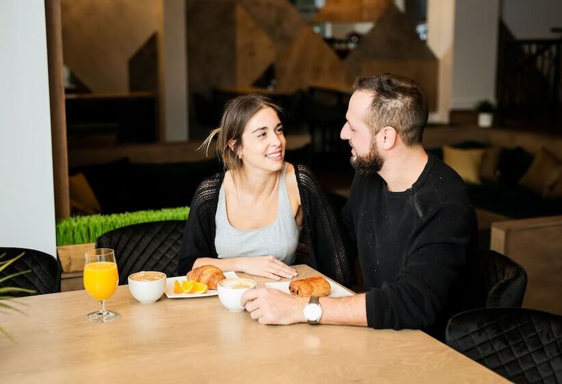 בית מלון כפרי Ax