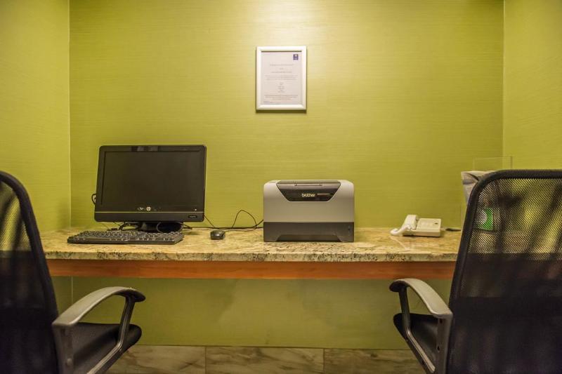 فندق Comfort Inn