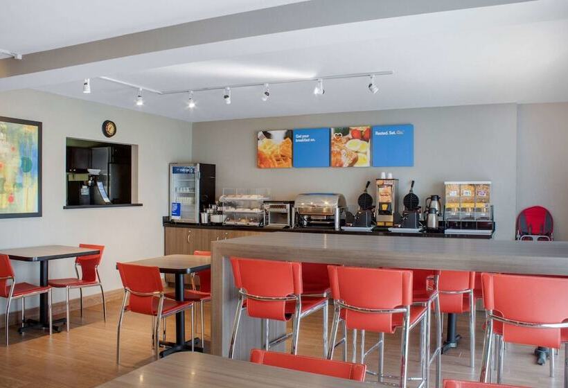 ホテル Comfort Inn