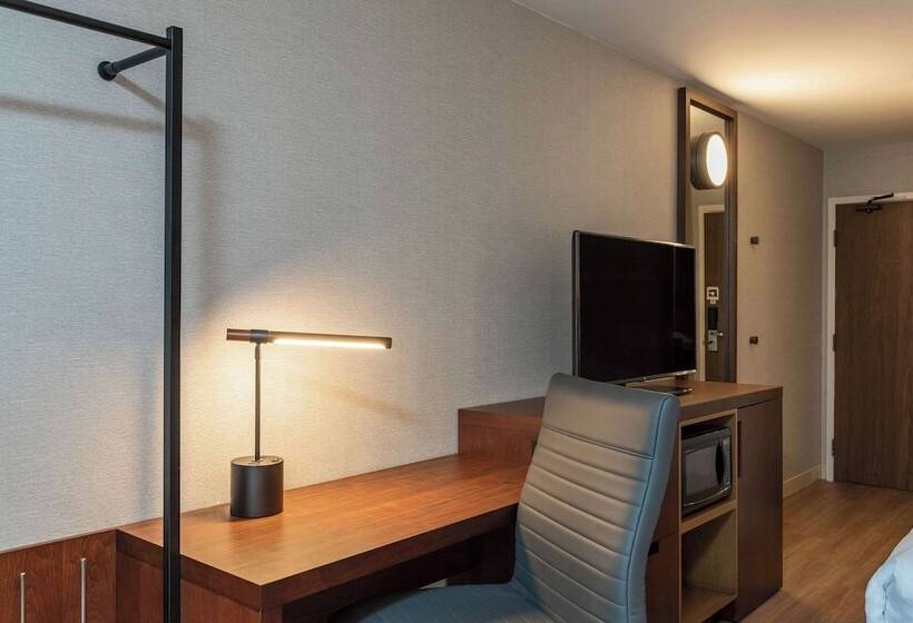 ホテル Comfort Inn