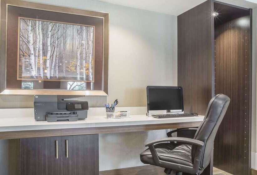 فندق Comfort Inn