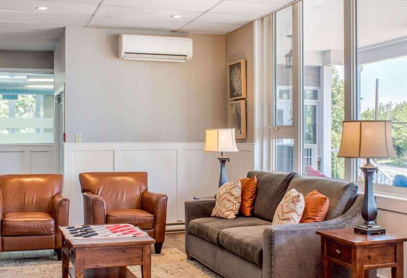 Отель Comfort Inn