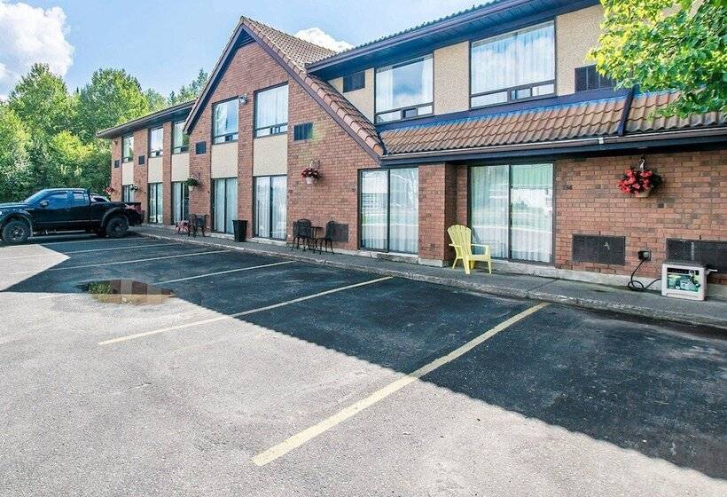 فندق Comfort Inn Kirkland Lake