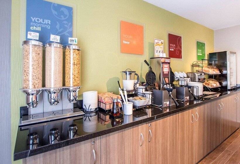 فندق Comfort Inn Kirkland Lake