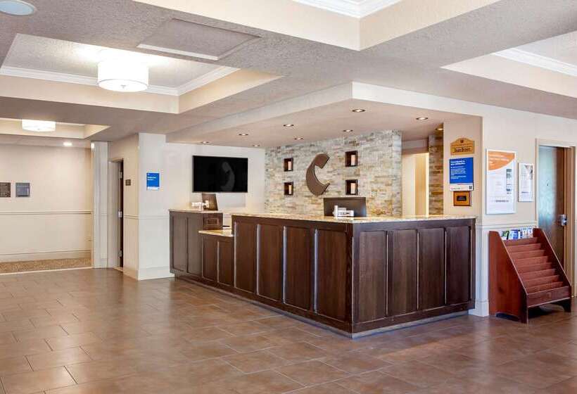 فندق Comfort Inn & Suites Thousand Islands Harbour District