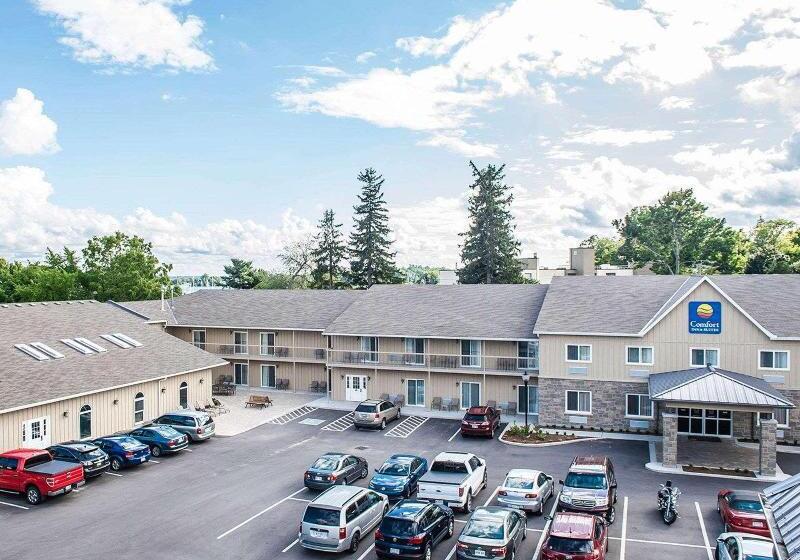 فندق Comfort Inn & Suites Thousand Islands Harbour District