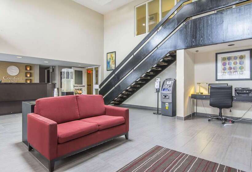 فندق Comfort Inn  Timmins