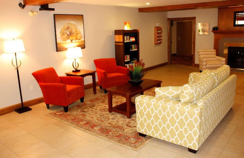 هتل Country Inn & Suites By Radisson, Saskatoon, Sk