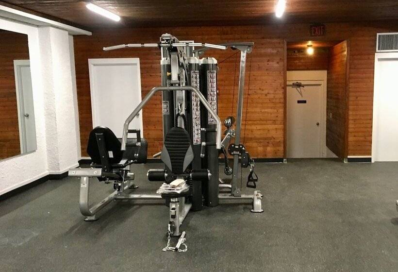 فندق The Crestwood