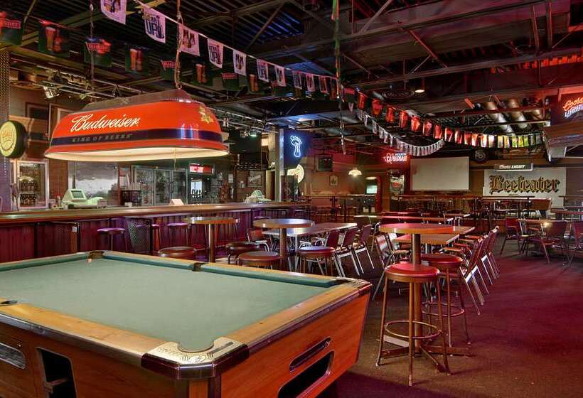 ホテル Days Inn By Wyndham Estevan