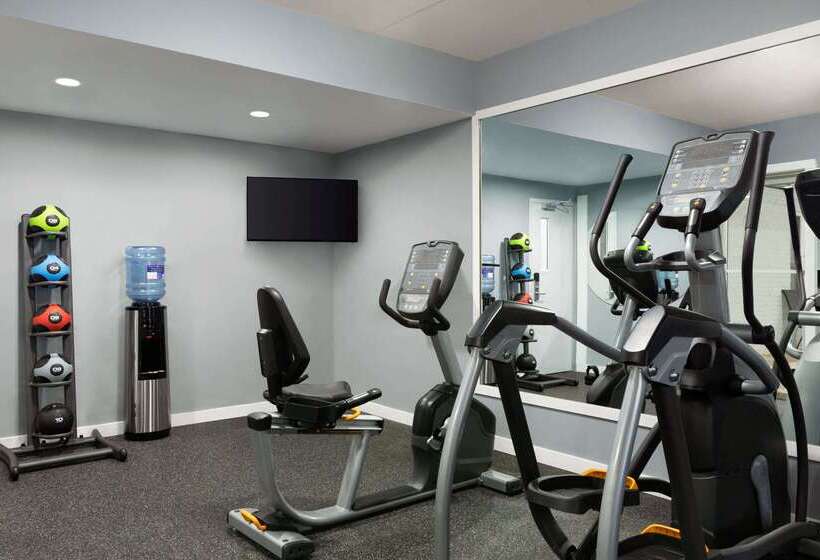 酒店 Days Inn By Wyndham Saint John