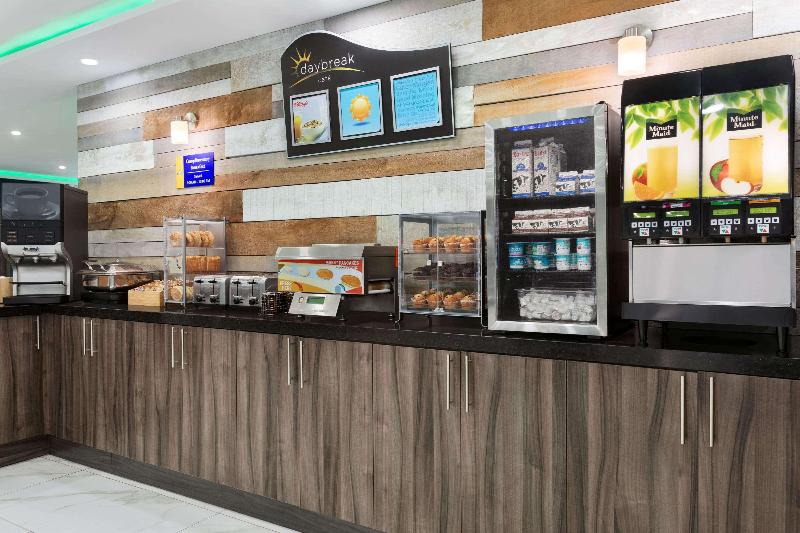 ホテル Days Inn By Wyndham Saint John