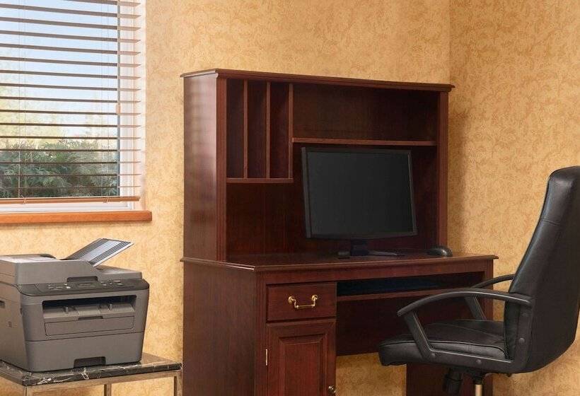 Hotel Days Inn By Wyndham Swift Current