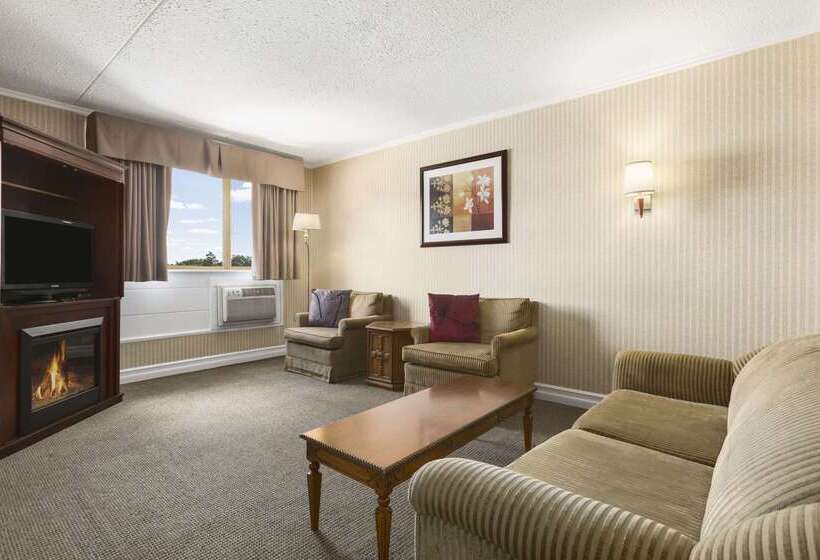 בית מלון כפרי Days Inn By Wyndham Bridgewater Conference Center