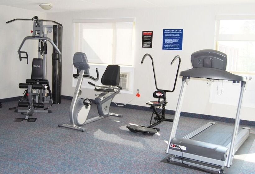 فندق Days Inn By Wyndham Bridgewater Conference Center