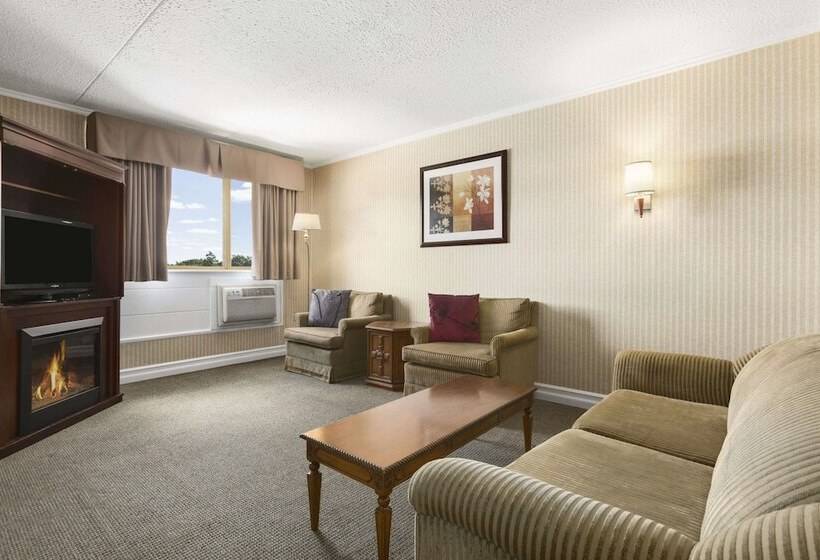 فندق Days Inn By Wyndham Bridgewater Conference Center