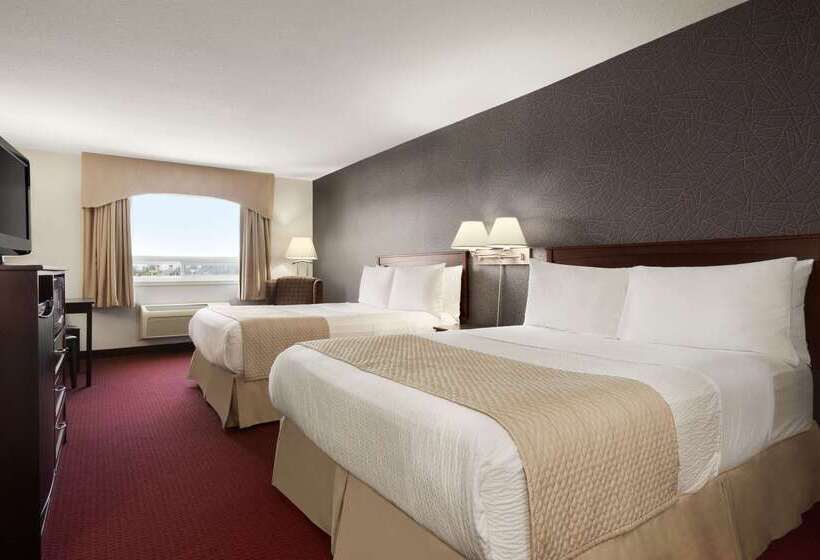 בית מלון כפרי Days Inn & Suites By Wyndham Brandon