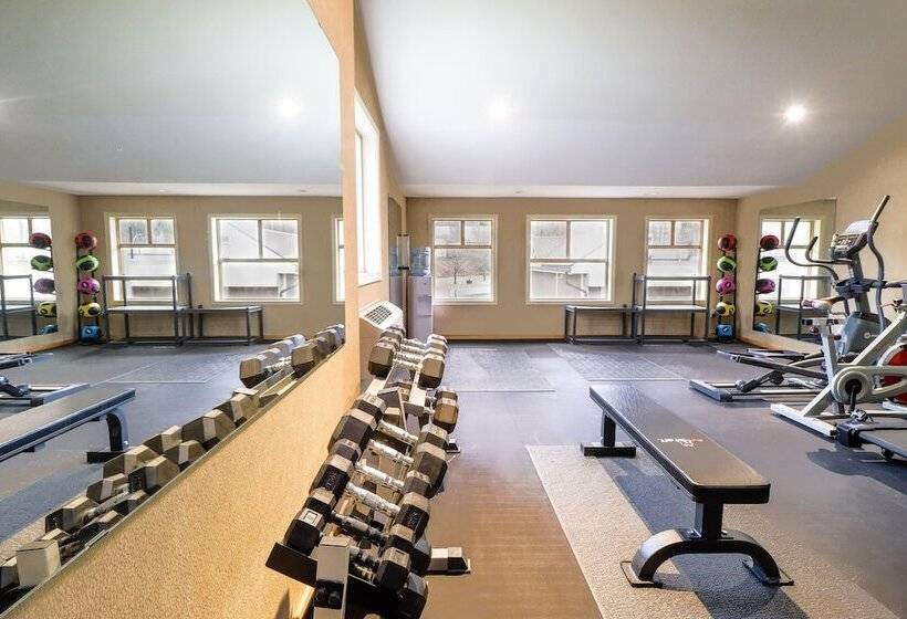 Northwinds Hotel Revelstoke