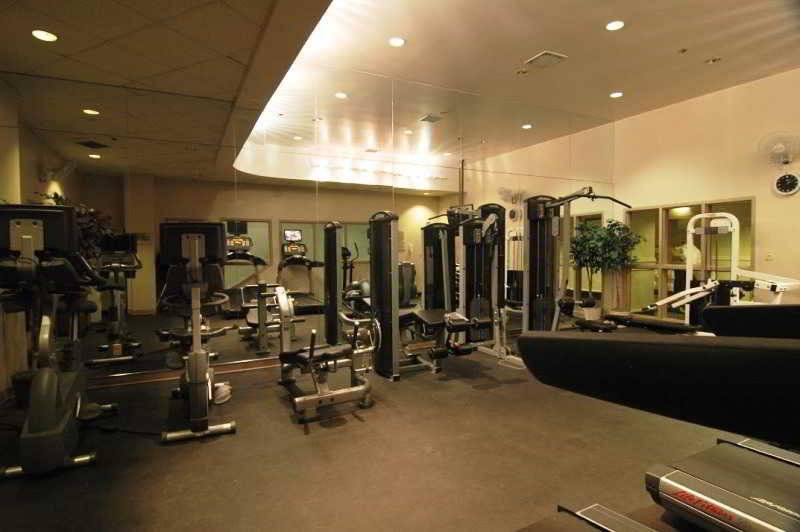 Delta Hotels By Marriott Edmonton Centre Suites