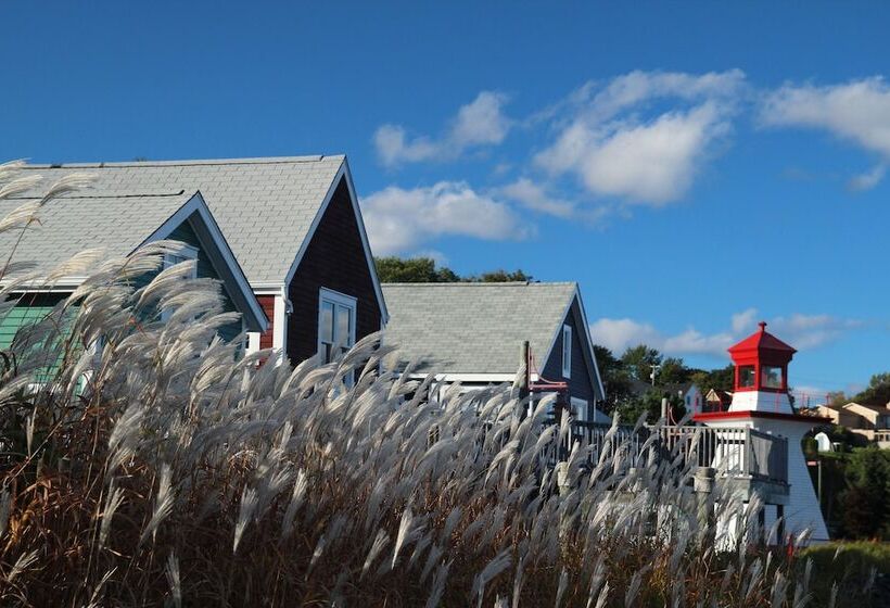 فندق Econo Lodge Miramichi