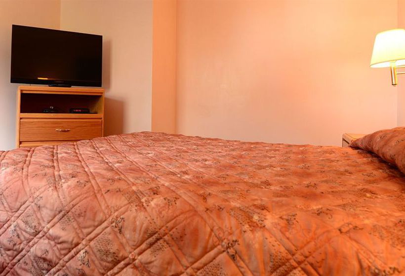 Отель Economy Inn