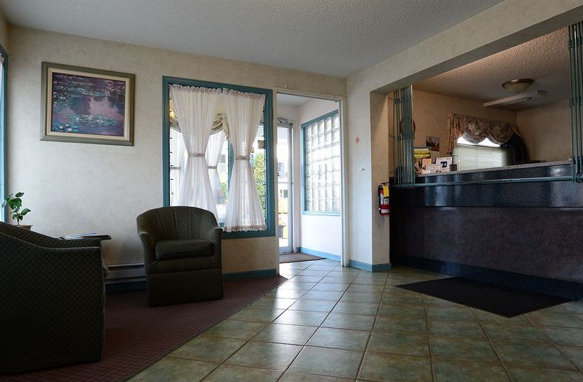 בית מלון כפרי Economy Inn