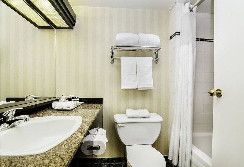 Executive Suites Hotel & Conference Center, Metro Vancouver