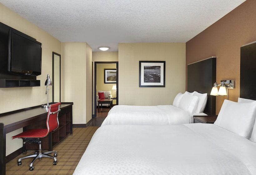 Four Points By Sheraton Hotel & Suites Calgary West