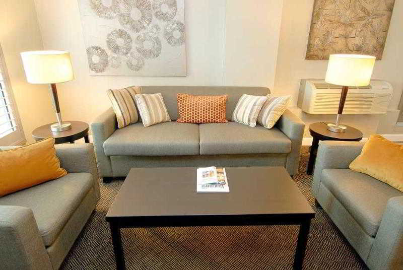 Grand Park Hotel & Suites Downtown Vancouver, Ascend Hotel Collection