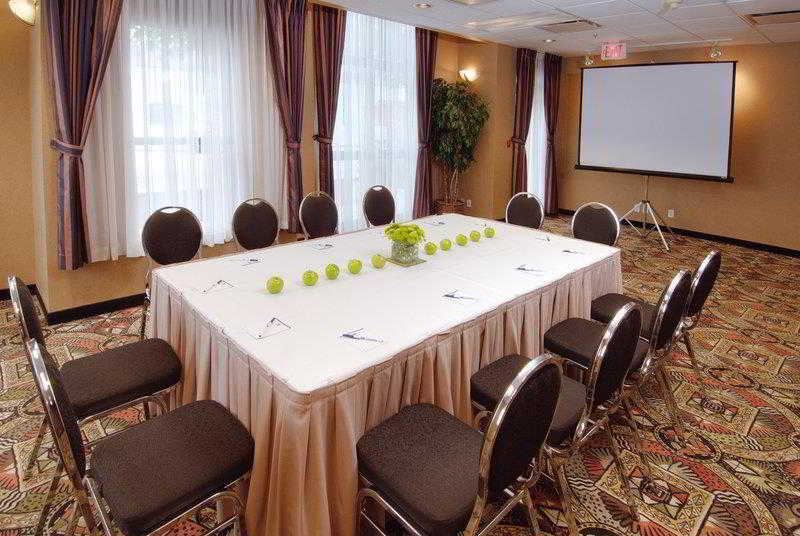 Grand Park Hotel & Suites Downtown Vancouver, Ascend Hotel Collection