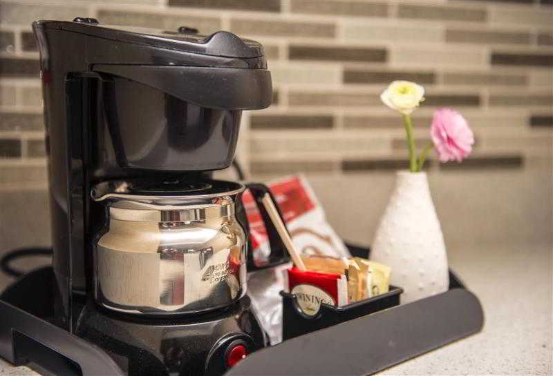 Grand Park Hotel & Suites Downtown Vancouver, Ascend Hotel Collection