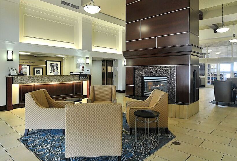 فندق Hampton Inn & Suites By Hilton Calgary Airport
