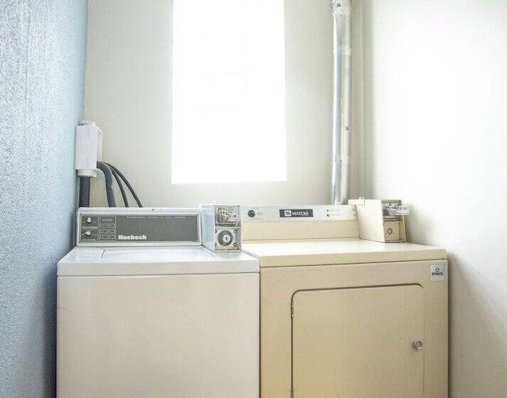 בית מלון כפרי Happy Day Inn