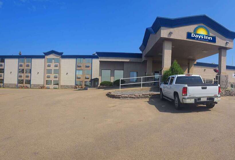 בית מלון כפרי Days Inn By Wyndham Drayton Valley