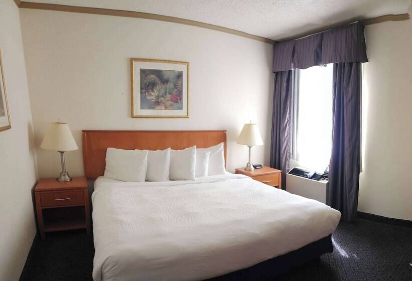 בית מלון כפרי Days Inn By Wyndham Drayton Valley