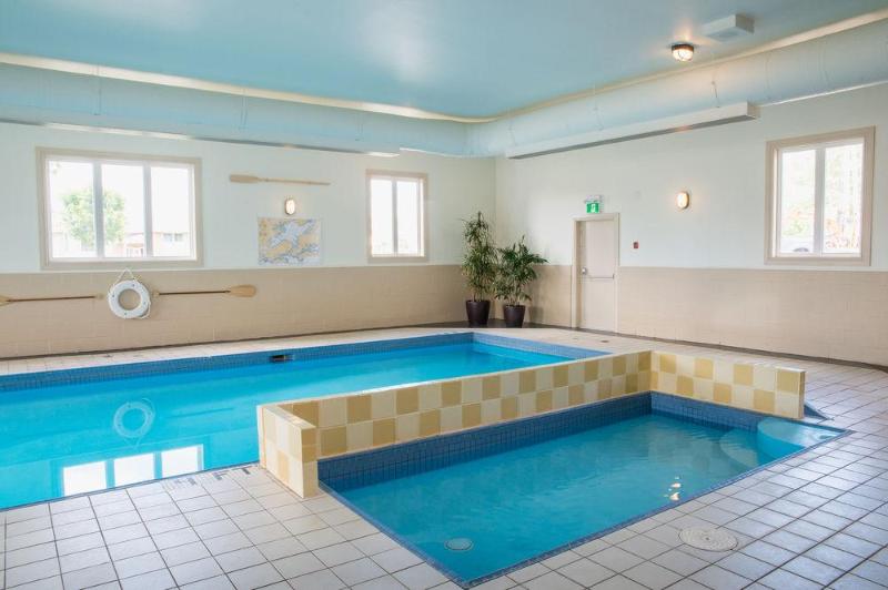 فندق Maritime Inn Port Hawkesbury