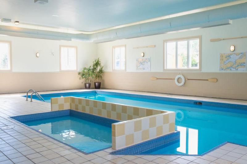 فندق Maritime Inn Port Hawkesbury