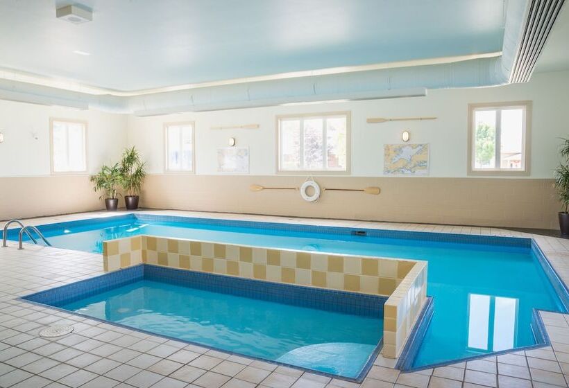 فندق Maritime Inn Port Hawkesbury
