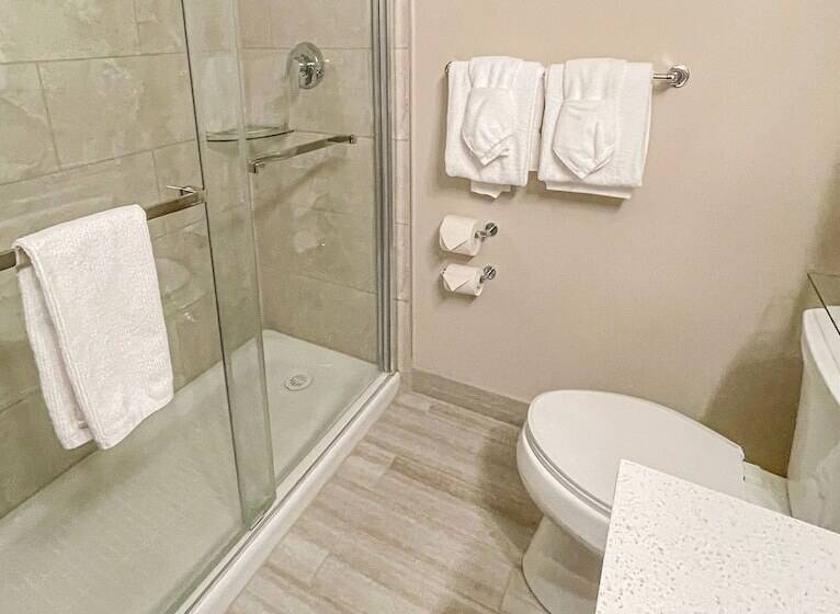 Prestige Oceanview Hotel Prince Rupert