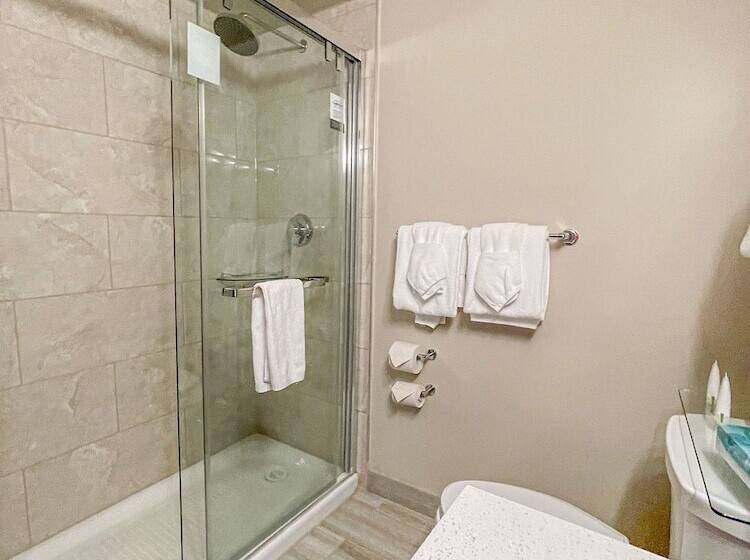 Prestige Oceanview Hotel Prince Rupert