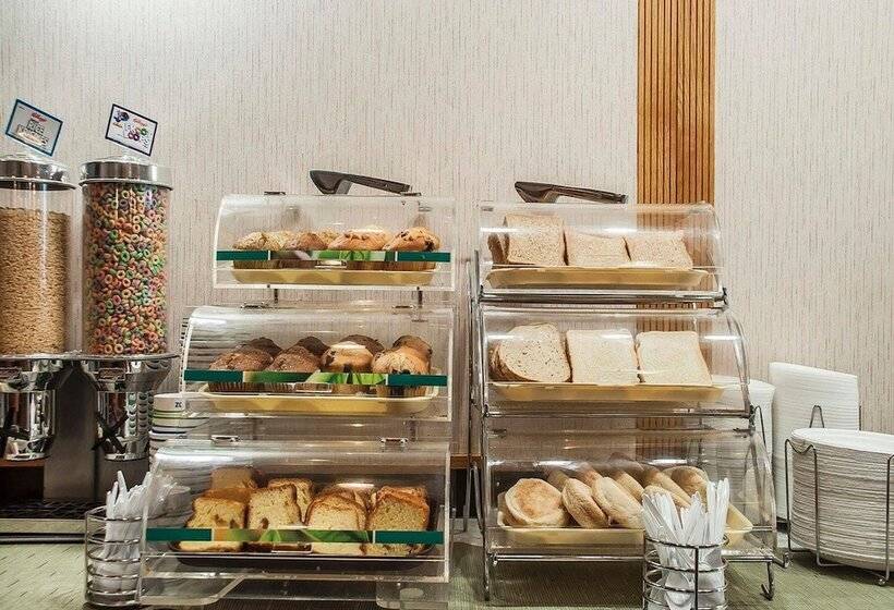 Quality Hotel Fallsview Cascade