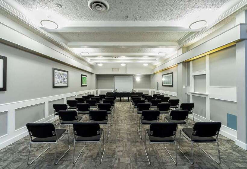 호텔 Quality Inn Downtown Inner Harbour