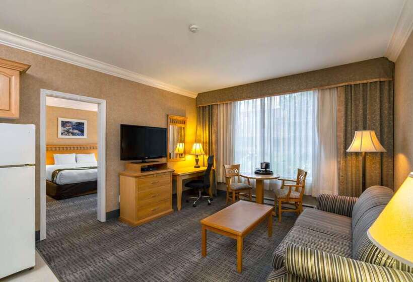 호텔 Quality Inn Downtown Inner Harbour